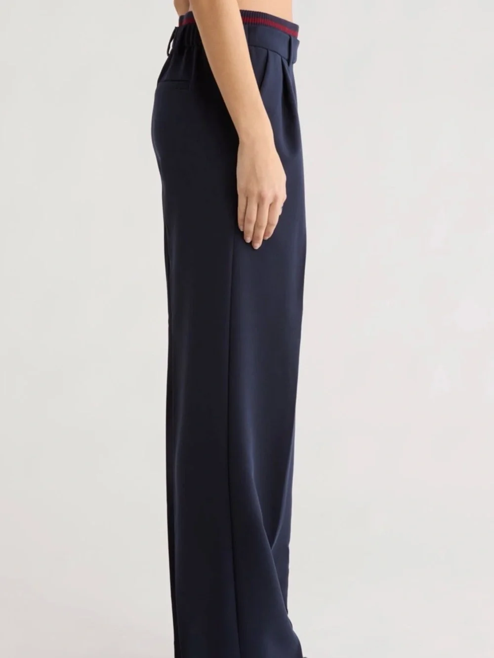 Favorite Daughter The Varsity Pant - Wide Leg XL - Navy Vino